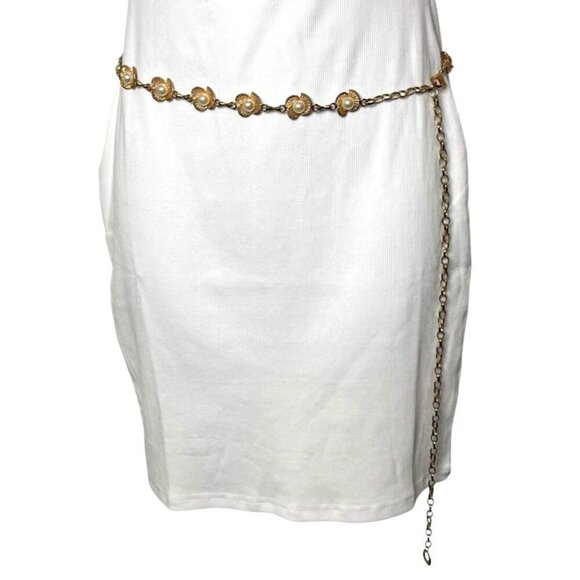 Vintage 80's gold chain belt with pearl flowers clips shut 45" from end to end - Picture 9 of 9